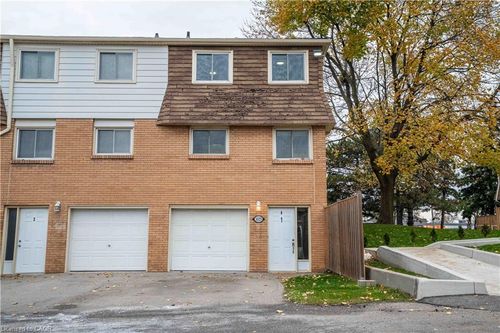 1-1025 Upper Gage Ave, Hamilton, ON, L8V4L2 | Card Image
