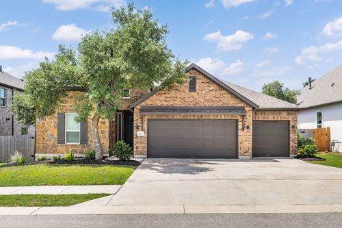 246 Toyah Dr, Dripping Springs, TX, 78620-2367 | Card Image