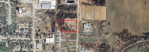 351 Tank St, Petrolia, ON, N0N | Card Image