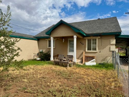 408 W 9th St, Denver City, TX, 79323-2508 | Card Image