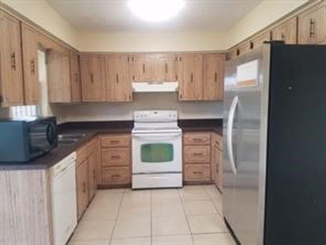 Kitchen | Image 5