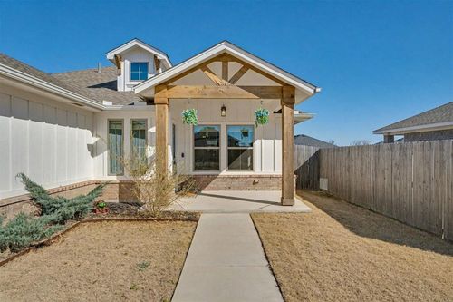 8700 Ricard Dr, Oklahoma City, OK, 73135-6400 | Card Image