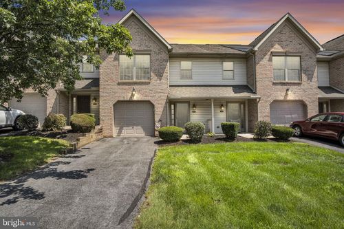 142 Melbourne Ln, MECHANICSBURG, PA, 17055-6673 | Card Image