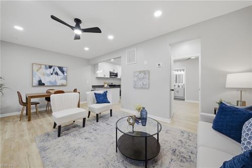 2128 Roanoke Ave, Newport News, VA, 23607-5317 | Card Image