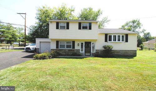 3755 Mechanicsville Rd, Bensalem, PA, 19020-2992 | Card Image