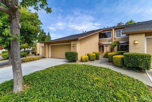 1113 Grove Cir, Benicia, CA, 94510-1709 | Card Image