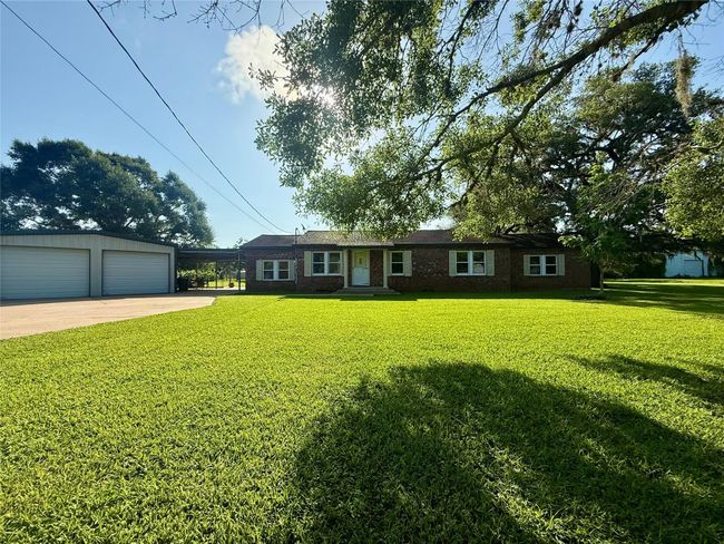 Front of the home and shop | Image 41