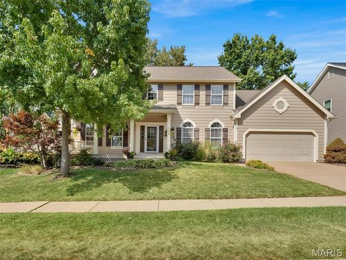 249 Beacon Point Ln, Wildwood, MO, 63040-1804 | Card Image