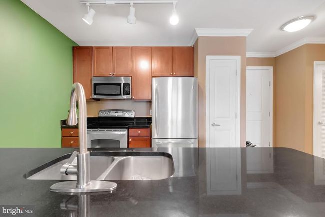UNIT-247 - 1391 Pennsylvania Ave Se, Condo with 1 bedrooms, 1 bathrooms and null parking in WASHINGTON DC | Image 5