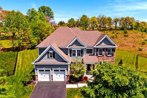 3712 Winthrop Way, CHESTER SPRINGS, PA, 19425-9567 | Card Image