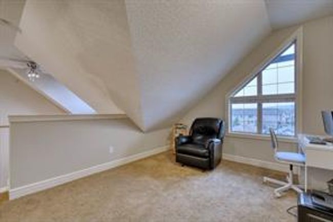 3406 - 15 Sunset Sq, Condo with 2 bedrooms, 2 bathrooms and 2 parking in Cochrane AB | Image 31