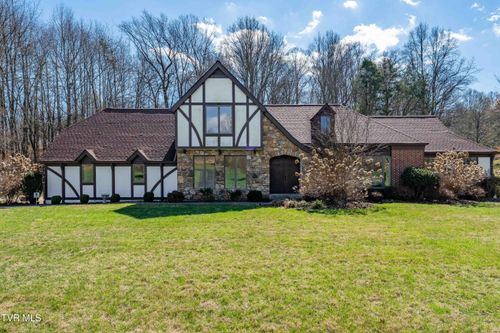 746 Quail Hollow Dr, Elizabethton, TN, 37643-5069 | Card Image