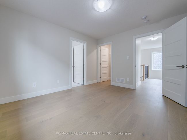 7 - 7966 Fallon Dr, House other with 4 bedrooms, 3 bathrooms and 4 parking in Granton ON | Image 29