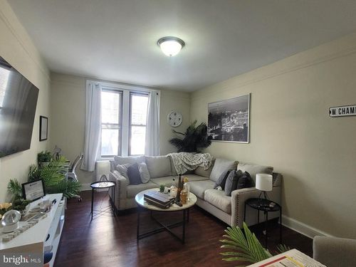 305-2031 Locust St, PHILADELPHIA, PA, 19103-5609 | Card Image