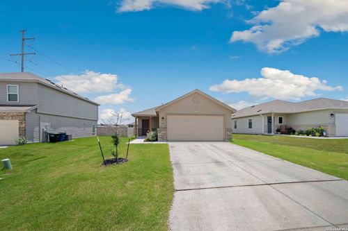 529 Havarti Way, New Braunfels, TX, 78130-0406 | Card Image