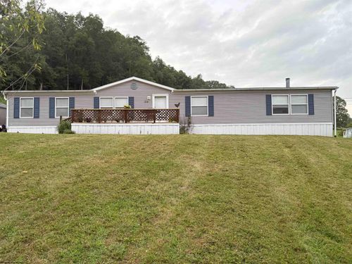 124 Wood Crest Rd, Weston, WV, 26452-8590 | Card Image