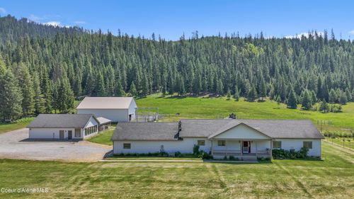 828 W Fork Eagle Creek Rd, Wallace, ID, 83873-9770 | Card Image
