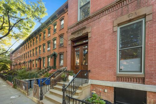 ph-647 Jersey Ave, Jersey City, NJ, 07302-2042 | Card Image