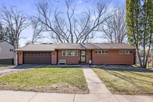 3873 Bellaire Ave, White Bear Lake, MN, 55110-4536 | Card Image