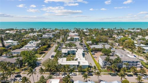 277-277 8th Ave S, NAPLES, FL, 34102-6840 | Card Image