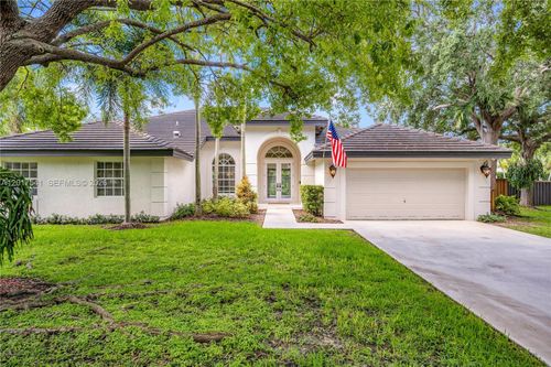 7944 Sw 187th St, Cutler Bay, FL, 33157-7475 | Card Image