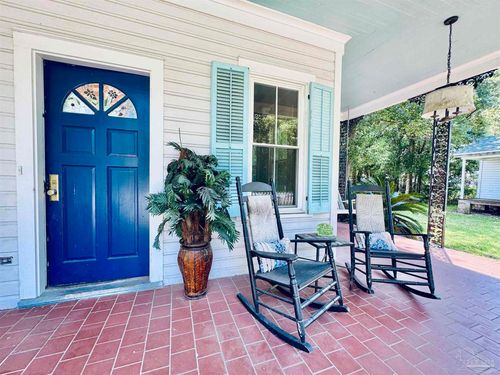 6957 Thompson St, Milton, FL, 32583-4157 | Card Image