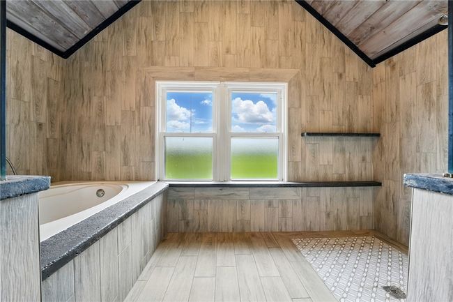164 Burrows Rd, House other with 3 bedrooms, 2 bathrooms and 3 parking in West Middlesex PA | Image 20