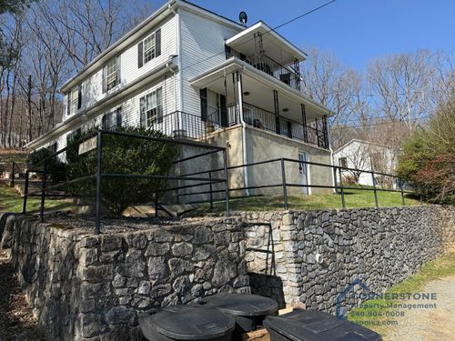 apt-2-4335 Yellow Mountain Rd, Roanoke, VA, 24014-7209 | Card Image