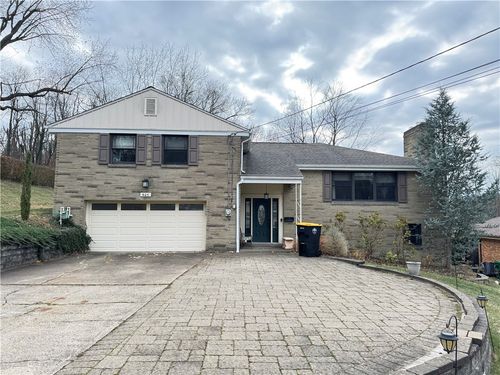 616 Rolling Green Dr, Bethel Park, PA, 15102 | Card Image