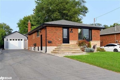 1149 Stanley Dr, Burlington, ON, L7P2K6 | Card Image