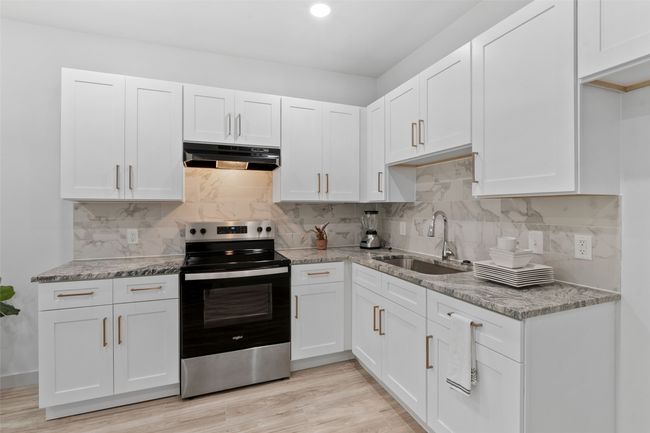 4166 Gladewater Rd, House other with 3 bedrooms, 2 bathrooms and null parking in Dallas TX | Image 12