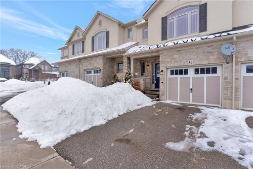 50 Greenwater St, Kitchener, ON, N2R0H2 | Card Image