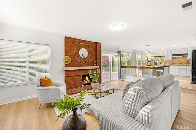 19 Alameda, House other with 5 bedrooms, 3 bathrooms and 2 parking in Irvine CA | Image 16