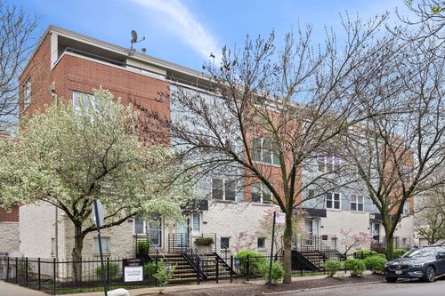 1825 N Rockwell St, Chicago, IL, 60647-4245 | Card Image