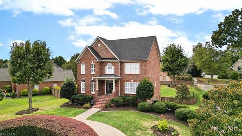 536 N Hiddenbrooke Dr, Advance, NC, 27006-7322 | Card Image
