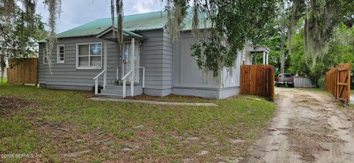 2416 Crill Ave, Palatka, FL, 32177-4270 | Card Image