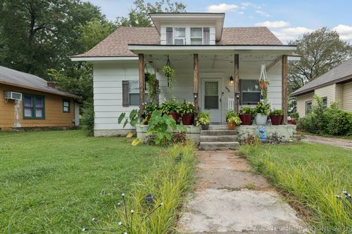 1615 Baltimore Ave, Muskogee, OK, 74403-5704 | Card Image