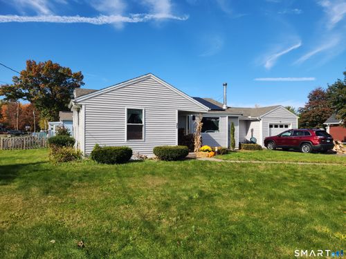 25 Twining St, Plainville, CT, 06062-3111 | Card Image