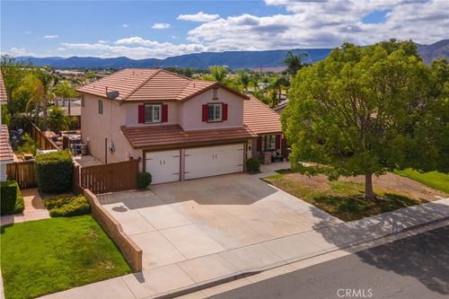 23513 Mountain Breeze Dr, Murrieta, CA, 92562-5038 | Card Image