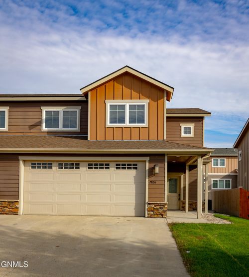 2826 27th Street W, Williston, ND, 58801 | Card Image