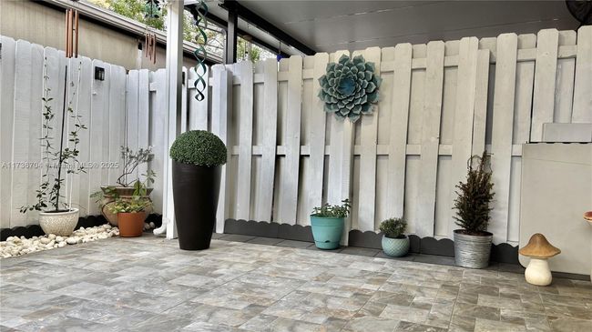 8786 - 8786 Nw 107 Th Ter, Townhouse with 3 bedrooms, 2 bathrooms and null parking in Hialeah Gardens FL | Image 15