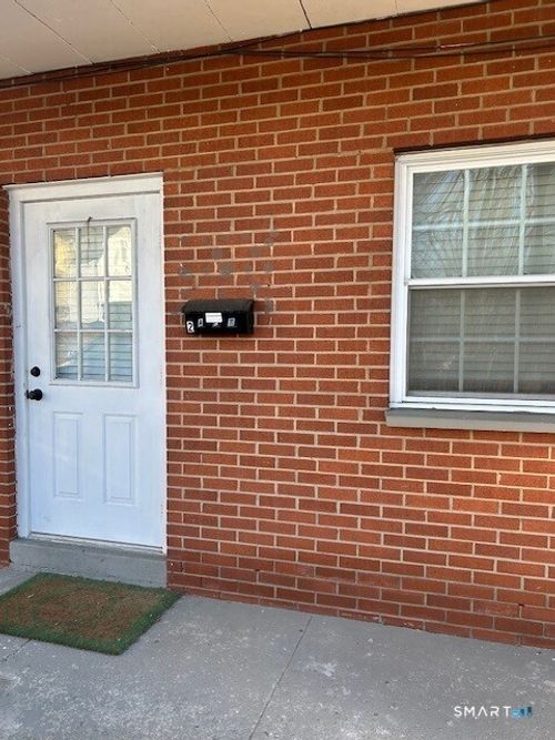 2-114 East Ave, Norwalk, CT, 06851-5056 | Card Image