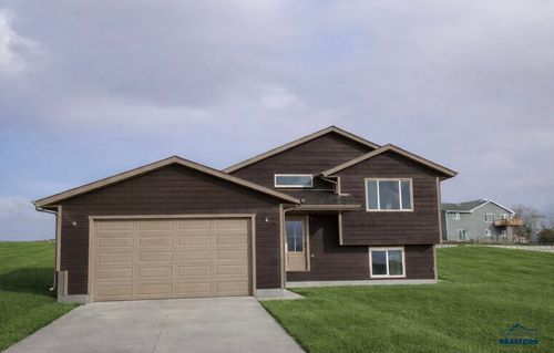 5834 Mauser Rd, Rapid City, SD, 57703-2127 | Card Image