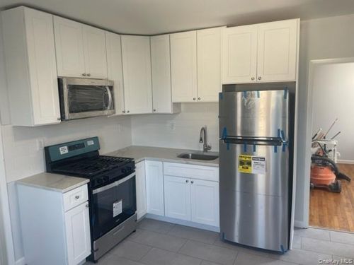 33 Union Ln, Mount Vernon, NY, 10553-1772 | Card Image