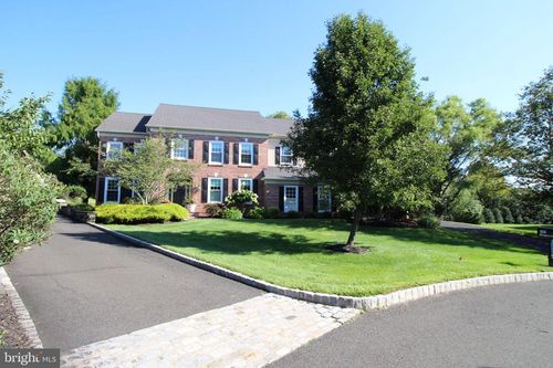 553 Ellington Ct, AMBLER, PA, 19002-1863 | Card Image