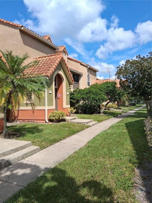 unit-249-401 Fountainhead Cir, KISSIMMEE, FL, 34741-3244 | Card Image