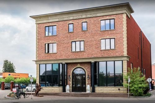 {{alt}} | Card Image