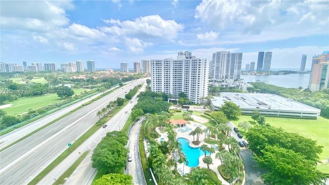 APT-1807 - 3300 Ne 191 St St, Condo with 2 bedrooms, 2 bathrooms and null parking in Aventura FL | Image 17
