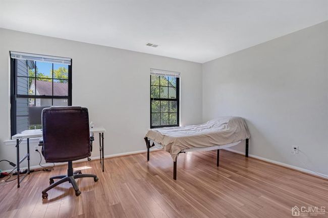 1308 Woodbridge Commons Way, Townhouse with 3 bedrooms, 2 bathrooms and null parking in Iselin NJ | Image 11