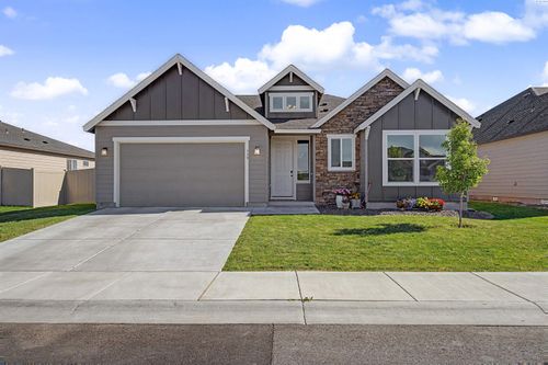 738 I St Ne, Quincy, WA, 98848-9312 | Card Image
